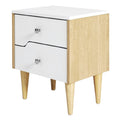 Moderne nachtkast met twee lades en houten afwerking